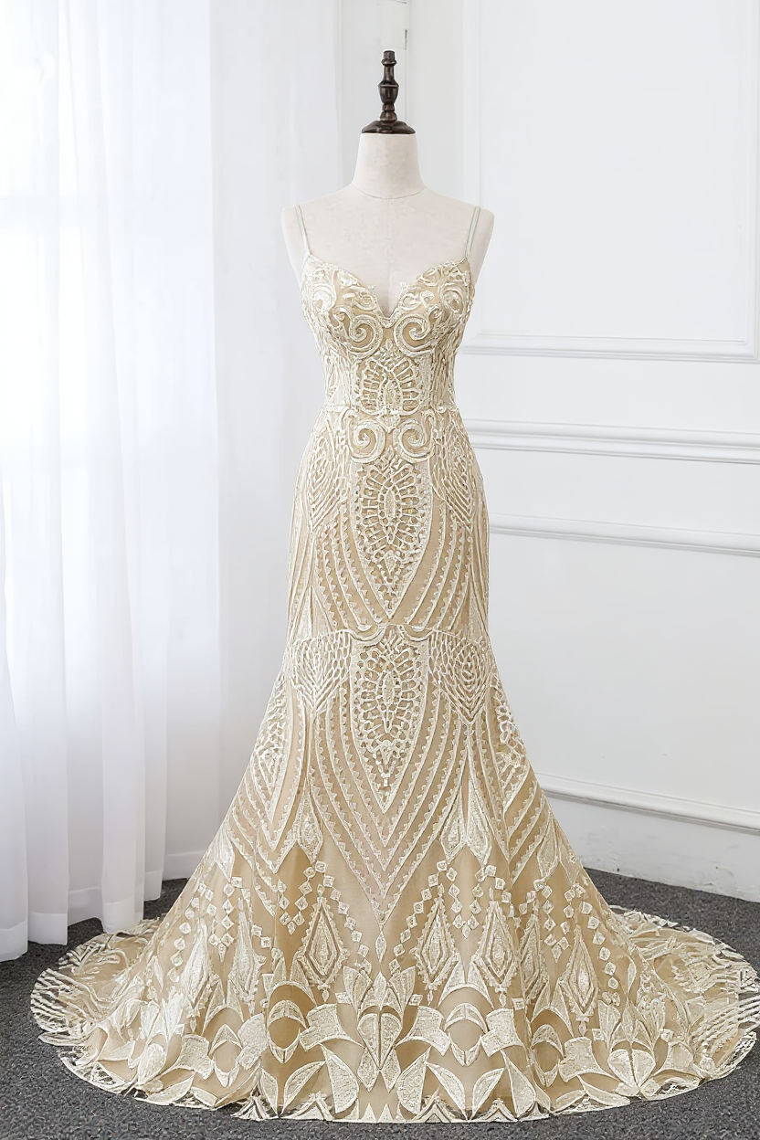 BMbridal Ivory Wedding Dress Spaghetti Straps V Neck Appliques Sleeveless Gown