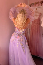Kylena | Vestido de fiesta sin tirantes en línea A de tul con flores tridimensionales y lavanda