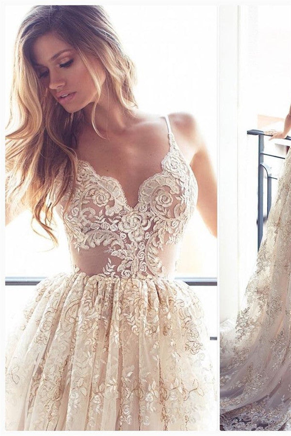 Robe de bal élégante à appliques en dentelle, col en V, à étages, dos nu et sans manches