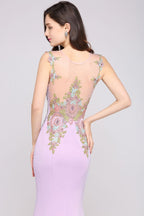 Vestido de noche sexy color lila con cola de sirena y apliques
