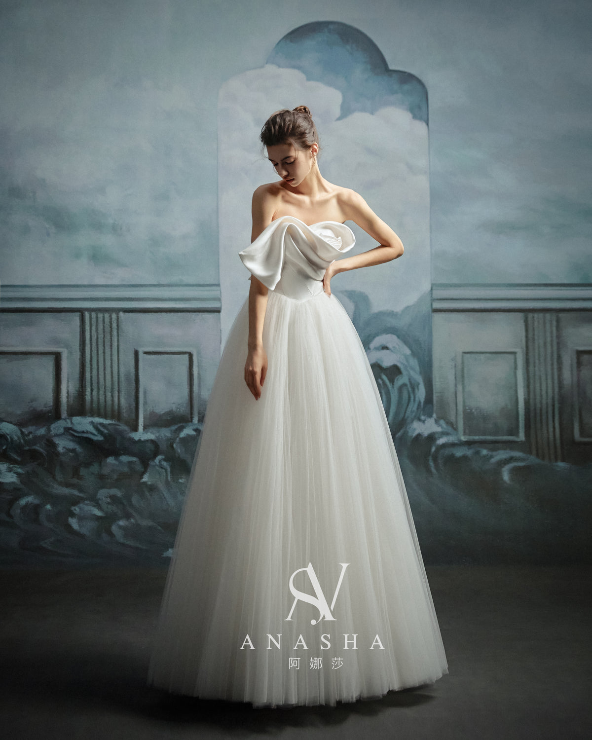 Modern Strapless Satin Bow Ball Gown Wedding Dress with Tulle Skirt & Chapel Train