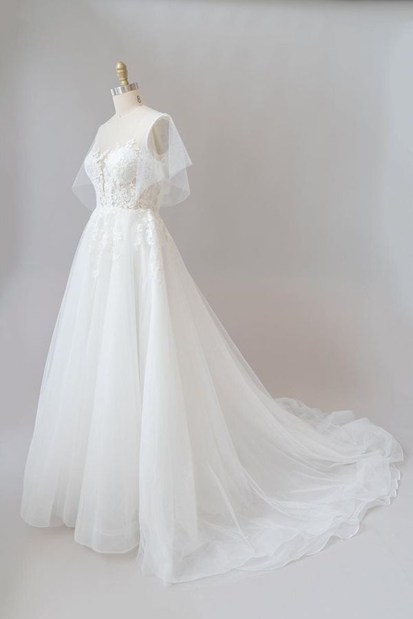 Abito da sposa lungo a linea ad A con applicazioni in pizzo e tulle con maniche