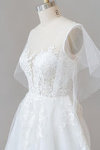 Abito da sposa lungo a linea ad A con applicazioni in pizzo e tulle con maniche