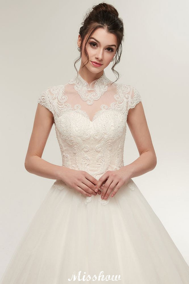 Robe de mariée longue en ligne A, col haut, appliques en dentelle, manches courtes avec laçage