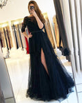 Robe de bal noire longue en tulle avec dentelle, coupe évasée, fente avant et manches