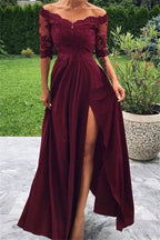 Robe de bal bordeaux longue en ligne A, épaules dénudées, fente avant, avec manches