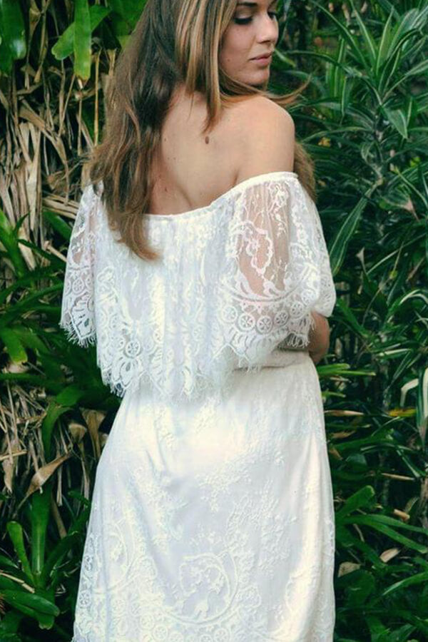 Abito da sposa lungo a linea ad A con scollo a barca in tulle e pizzo