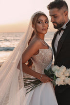 Vestido de novia largo de satén con lentejuelas, corte A, un hombro y mangas