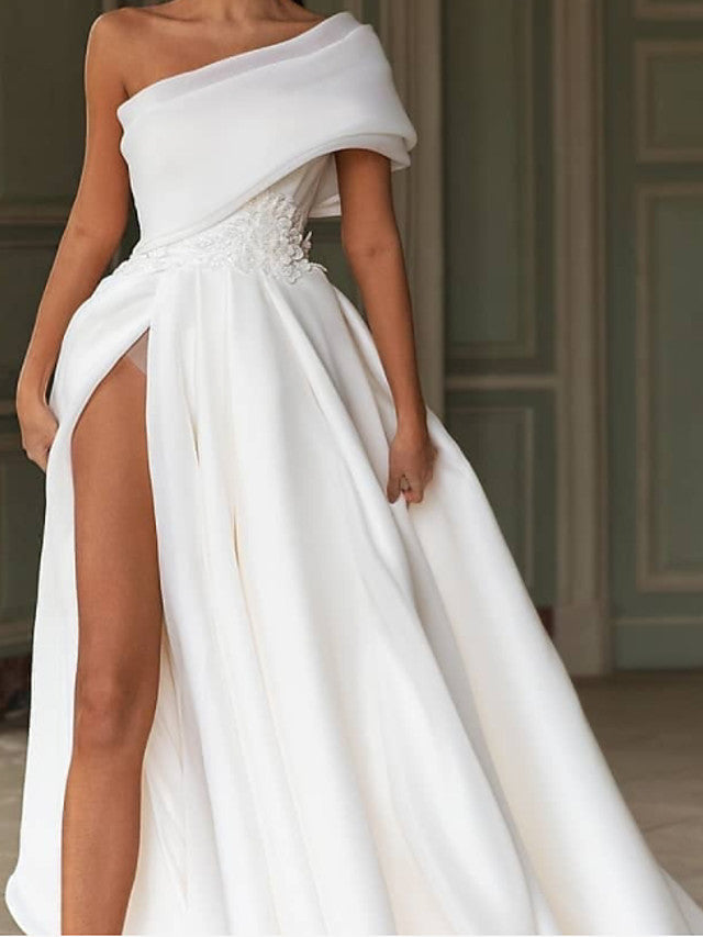 Langes A-Linien-Brautkleid mit One-Shoulder-Träger und Pinselschleppe aus Chiffon mit Schlitz