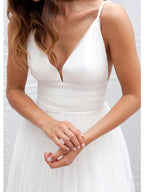 Abiti da sposa lunghi a linea ad A con spalline sottili in taffetà, tulle e chiffon