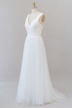 Vestido de novia largo de gasa con escote en V, tirantes finos y espalda abierta
