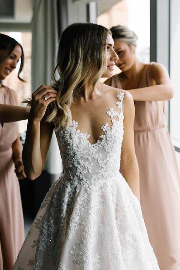 Vestido de Noiva Longo em Linha A com Alças, Decote em V, Flores, Contas e Tule nas Costas Sem Costas