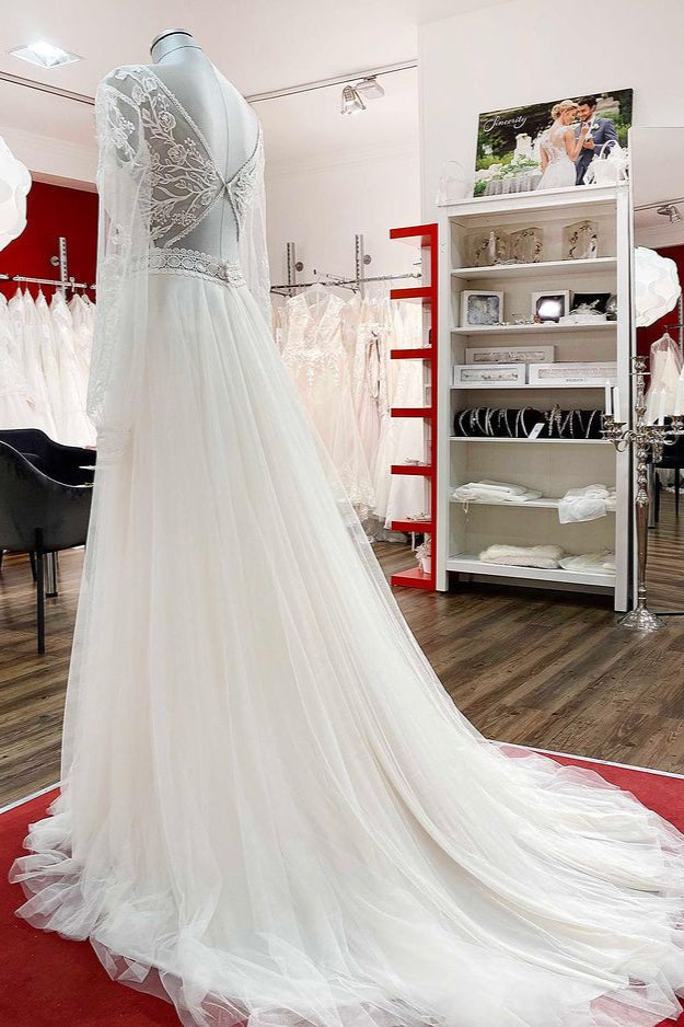Vestido de novia largo de corte A con escote en forma de corazón, tul, cuentas, apliques de encaje y mangas