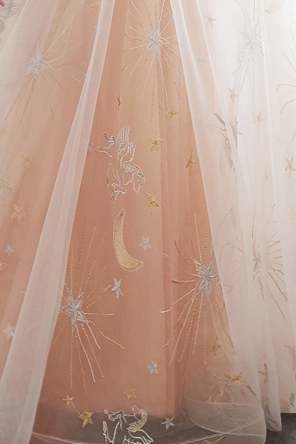 Abiti da sera lunghi a linea ad A in tulle senza schienale color champagne