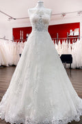 Vestidos de novia largos de corte A con apliques de encaje y tul