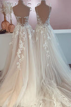 Vestido de novia largo de corte A con apliques de encaje de tul y espalda descubierta