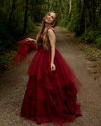 Robe de bal longue en tulle, dos nu, appliques en dentelle, en forme de A, col en V