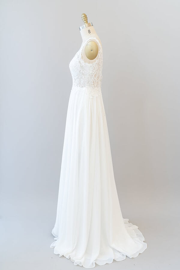 Vestido de novia largo de gasa con escote en V, apliques y encaje