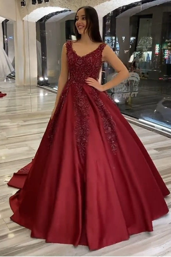 Robe de bal longue en satin, ligne A, décolleté en V, dos nu, ornée d'appliques, de perles et de volants