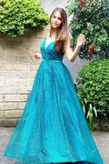 Robe de bal longue en ligne A à col en V avec dos ouvert et paillettes