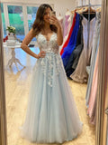 Robe longue en ligne A à col en V avec dentelle en tulle et fleurs 3D pour bal de fin d'études formel