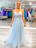 Vestido longo de baile com decote em V, tule, costas abertas, flores de renda azul celeste, vestido formal de formatura para a noite