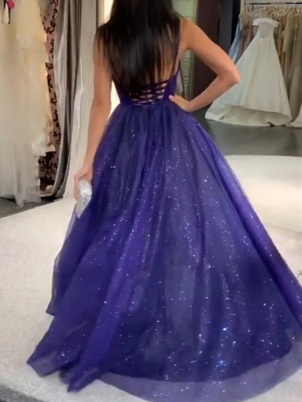 Vestido longo de baile em tule com decote em V, linha A, costas descobertas, vestido formal para noite