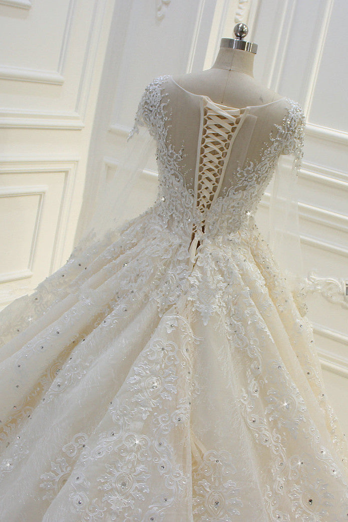 Abito da sposa lungo a palloncino con perline, applicazioni in pizzo a barca e maniche