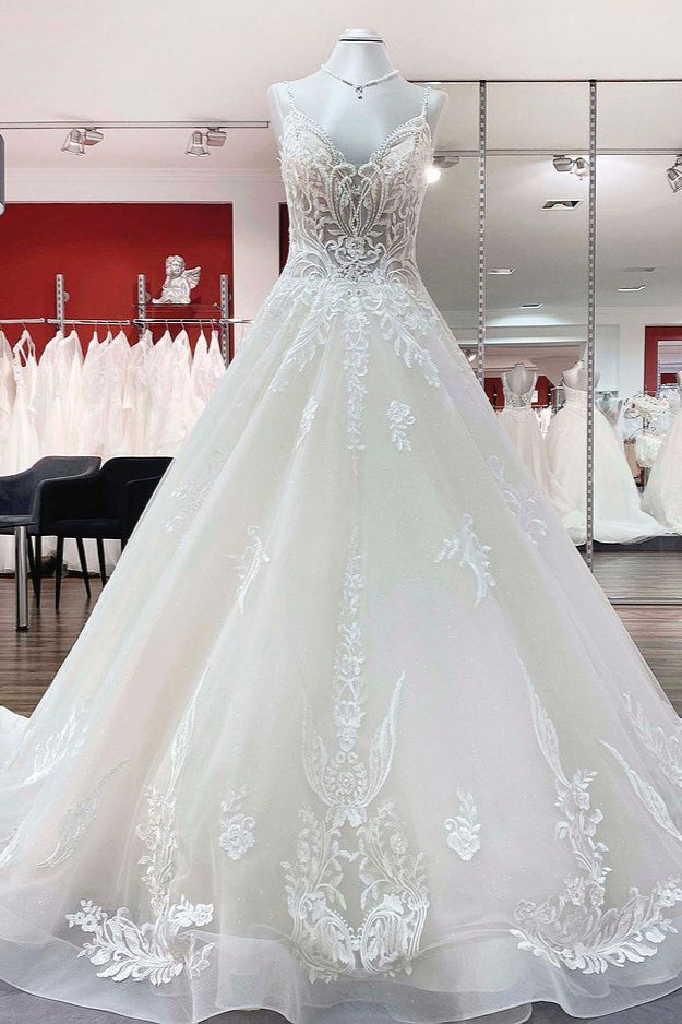 Abito da sposa lungo a palloncino con scollo a V, spalline sottili e pizzo in tulle