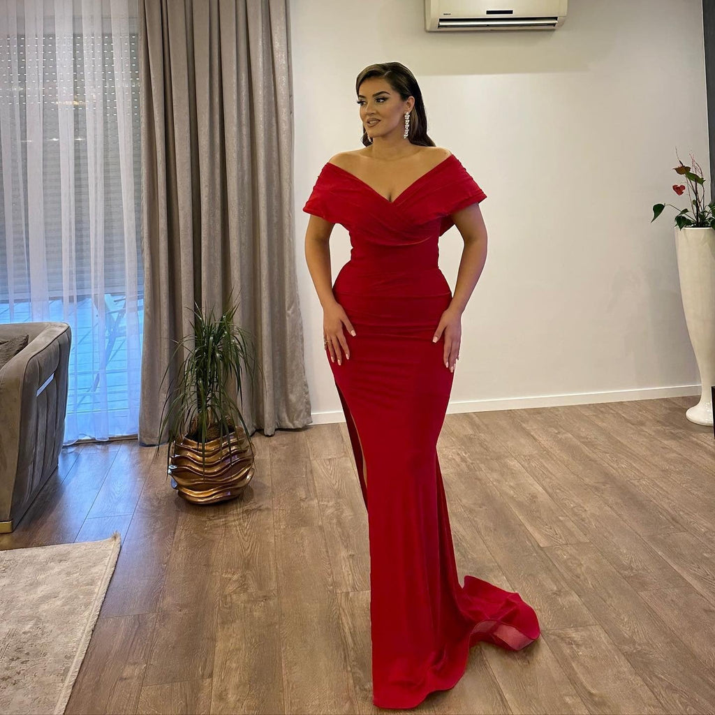 Vestidos de Baile Formais Vermelhos de Cetim com Ombros Descobertos e Fenda, Estilo Sereia Longo