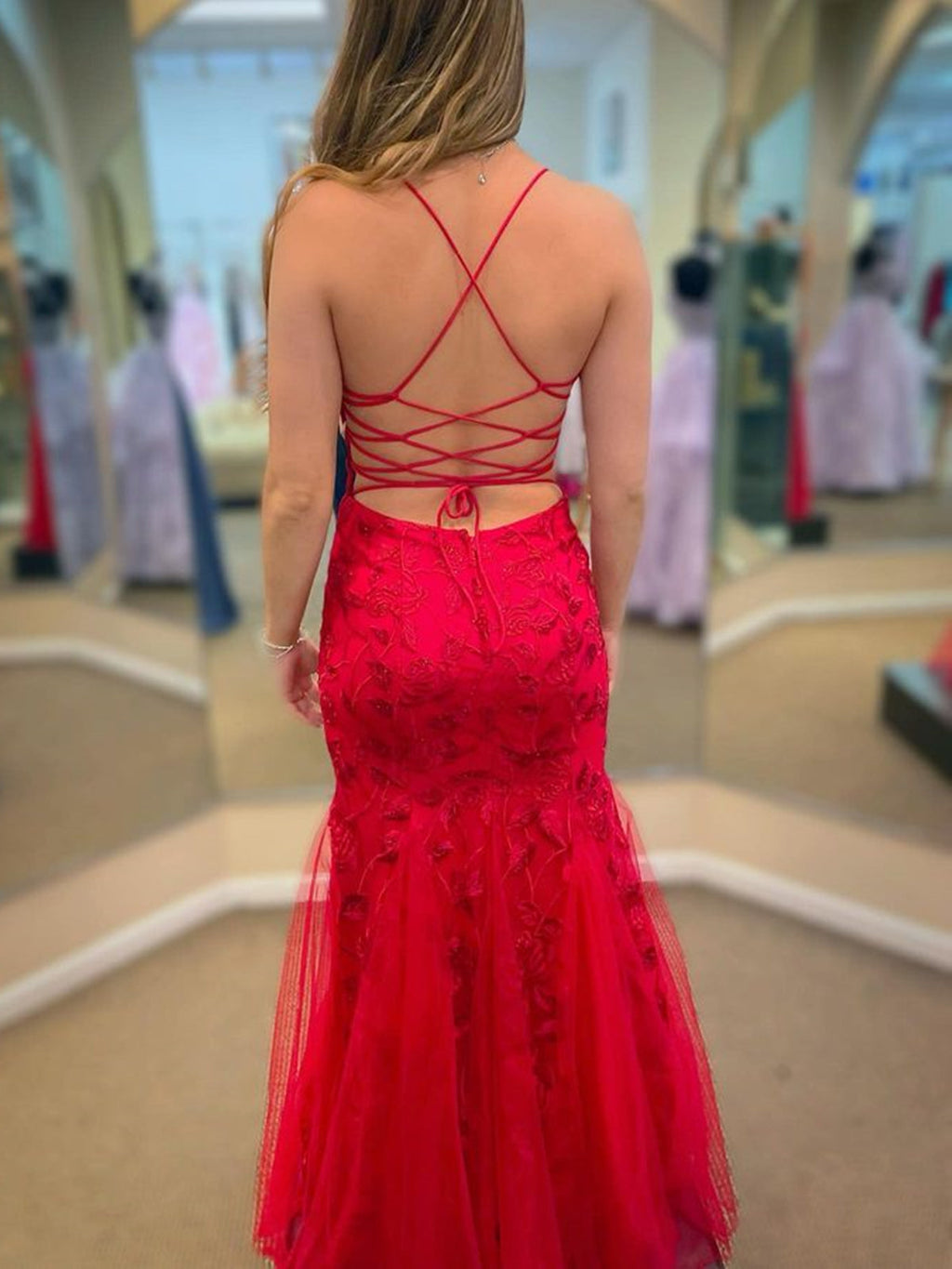 Robe de bal rouge longue sirène à bretelles spaghetti en tulle et dentelle, dos ouvert, robe de soirée formelle