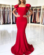 Vestidos de Baile Vermelhos em Cetim com Decote Quadrado e Costas Abertas Estilo Sereia Longo