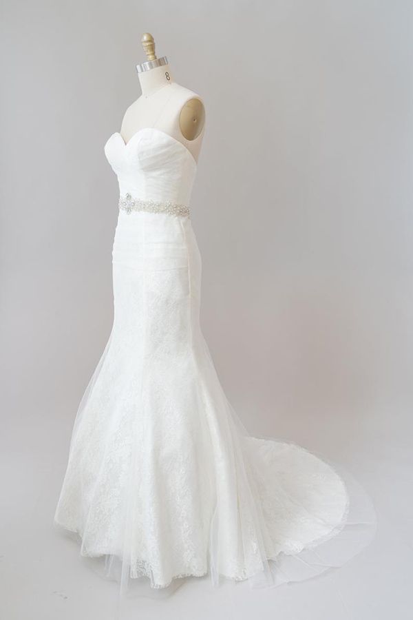 Vestido de novia largo de sirena sin tirantes de tul con encaje