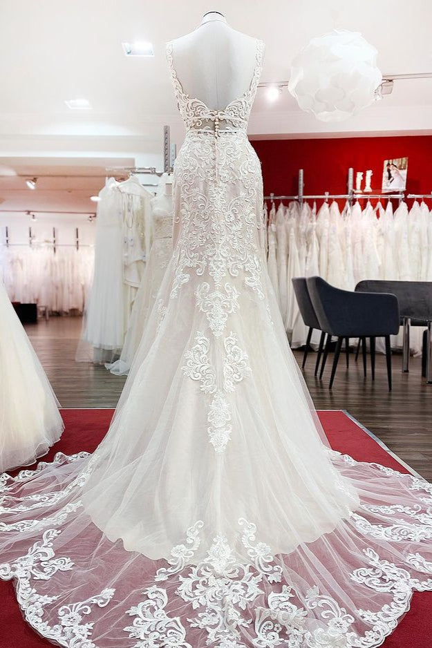 Vestido de novia largo de sirena de tul sin mangas con encaje y espalda descubierta