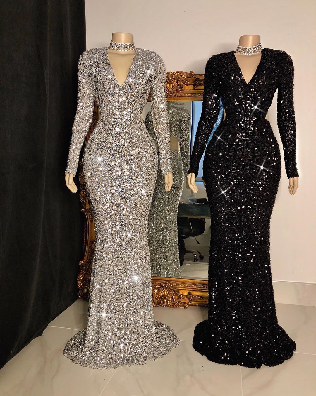 Robes de bal longues sirène à col en V avec sequins et manches
