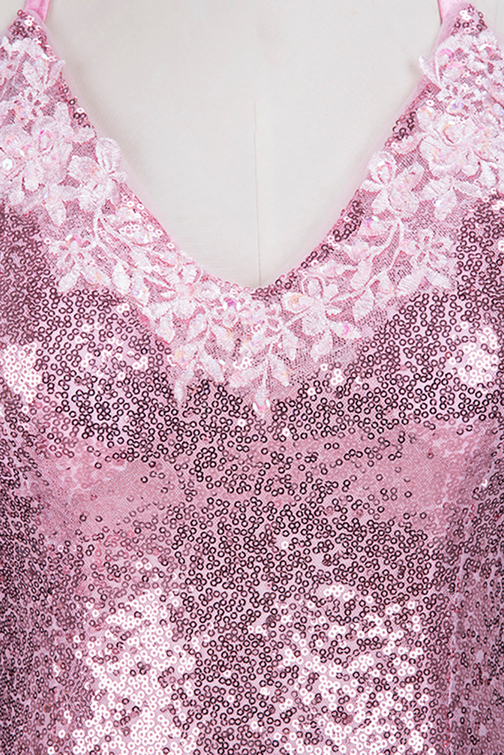 Robe de bal longue sirène à bretelles spaghetti, dos nu, rose pailleté, col en V