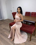 Robe de bal longue rose simple à une épaule fendue style sirène