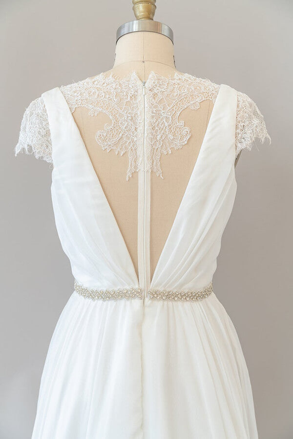 Vestido de Noiva Comprido em Chiffon com Decote em V e Renda, com Mangas de Capa