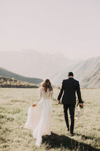 Vestido de novia de gasa con encaje, apliques y manga larga en forma de A