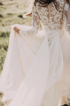 Vestido de novia de gasa con encaje, apliques y manga larga en forma de A