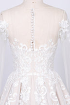 A-Linien-Brautkleid mit langen Ärmeln und Tüllapplikationen 