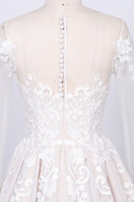 A-Linien-Brautkleid mit langen Ärmeln und Tüllapplikationen 