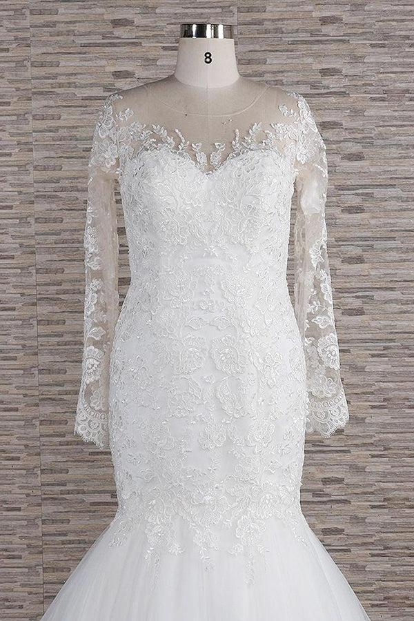 Vestido de Noiva com Aplicações de Sereia, Decote Coração, Renda e Costas Descobertas de Manga Comprida