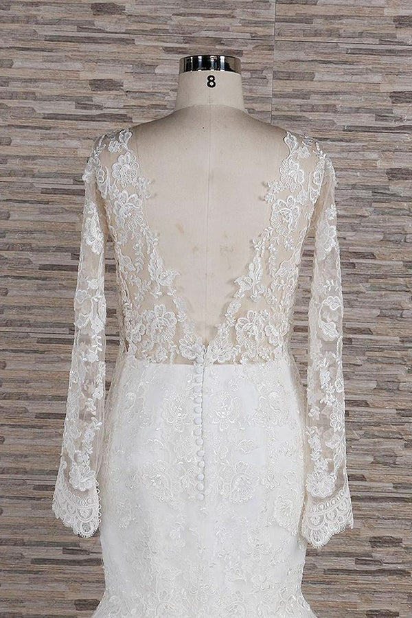 Vestido de Noiva com Aplicações de Sereia, Decote Coração, Renda e Costas Descobertas de Manga Comprida