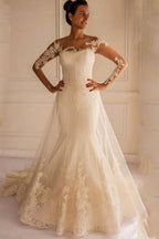 Vestido de novia estilo sirena con mangas largas, apliques, botones y largo hasta el suelo 
