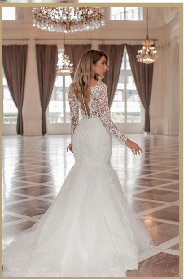 Long Sleeve Mermaid Lace Wedding Dress With Chapel Train