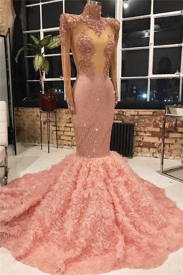 Vestido de Baile Rosa de Manga Comprida com Aplicações de Sereia e Fundo com Flores