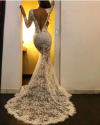 Robe de bal blanche à manches longues, col en V sirène en dentelle avec fente