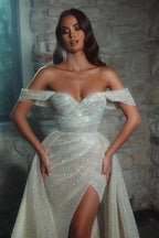 Vestidos de noiva luxuosos com brilho, sem mangas, corte evasê e decote ombro a ombro com racha
