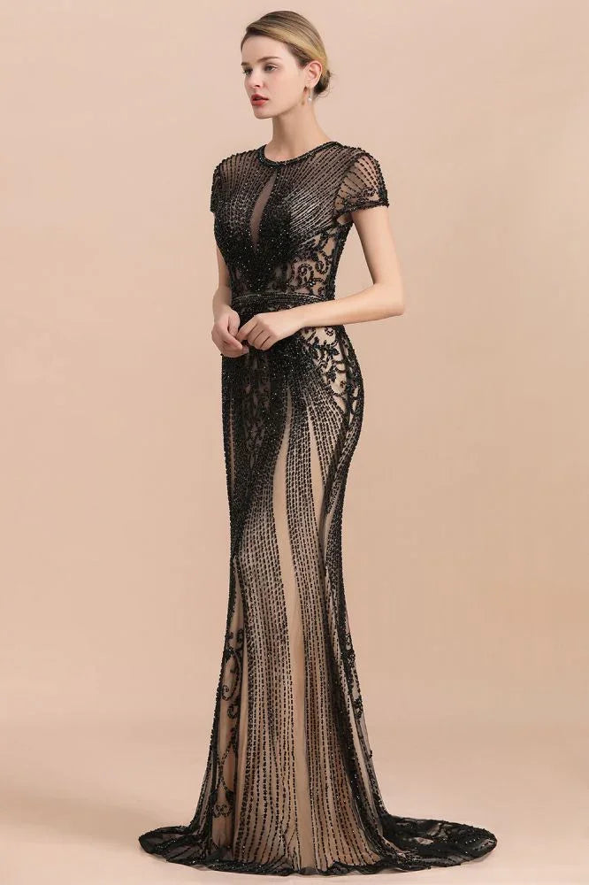 Vestido de Festa Preto Luxuoso com Contas, Estilo Sereia, Mangas Curtas com Ombreiras